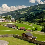 Sonnschupfer Hotel 4*