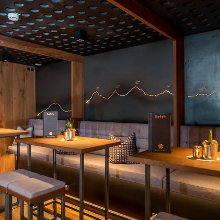 Sonnschupfer Hotell 4*